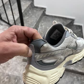 Nike Ayakkabımda Dikiş Atması, Deformasyon Ve Garantili Değişim Talebim
