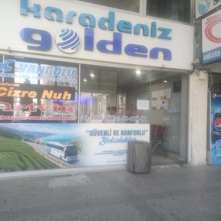 Biletli Olmamıza Rağmen Çanta Girişi Yasak