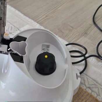 Pirantech CB107C Buharlı Temizleyici Kazan Kapağından Buhar Kaçağı