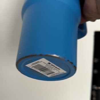 Stanley Quencher Termos Sızdırıyor Ve Tabanı Soyuluyor