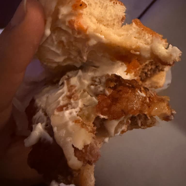 Trendyol Yemek'te Bozuk Ve Küflü Hamburger İade Reddi