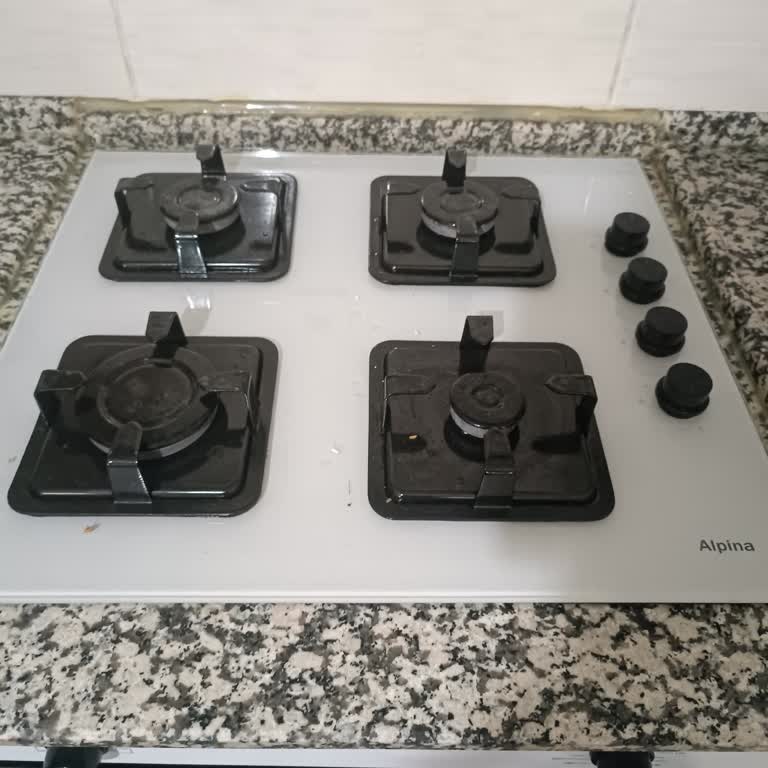 Alpina Ankastre Ocağımda Sürekli Ateşleme Arızası Ve Yetersiz Servis, Değişim Talebi