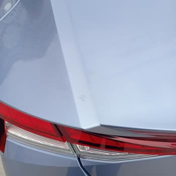 Hyundai Elantra Bagaj Boya Çatlakları Garanti Süresi Bahane Edilerek Kapsam Dışı