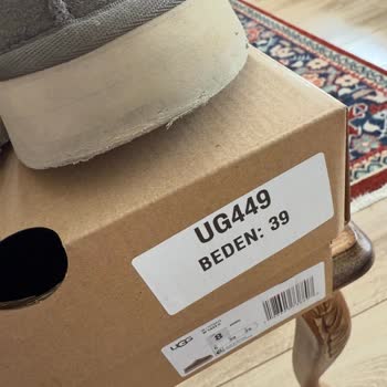 Ugg Terlikte Kısa Sürede Taban Aşınması Ve Mağazanın Kullanıcı Hatası İddiası