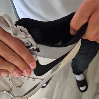 Nike Ayakkabısının Kenar Açılması, İade Reddi Ve Kullanıcı Hatası İddiası