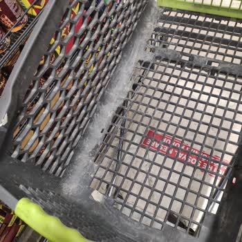 Yenimahalle Batıkent Çağdaş Markette Hijyen Ve Düzen Krizi