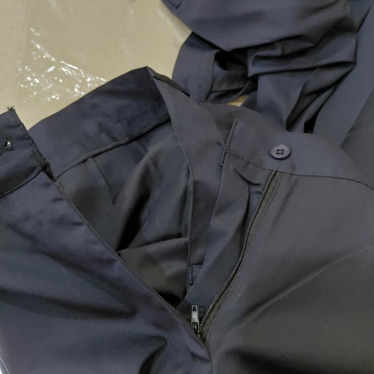 Sipariş Edilen Jager Pantolonları Gelmedi, Yanlış Ürün Ve İletişim Yok