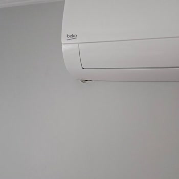 Beko Yetkili Servisinin Dikkatsiz Kurulumu Evime Delik Açtı Ve Dyson Süpürgem Bozuldu