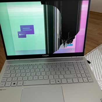 Vodafone’dan Hasarlı Laptop Teslimatı Ve İade Reddi