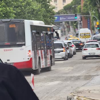 Şoför Kapıyı Kapatarak Yolcuyu Binişten Mağdur Etmesi