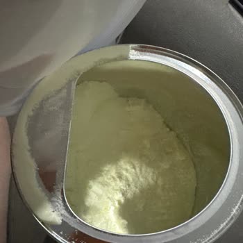 Bebekte Şiddetli Kusma Ve Mukuslu Kaka Sorunu: Aptamil Prosyneo Güvenilirliği Sorgulanıyor