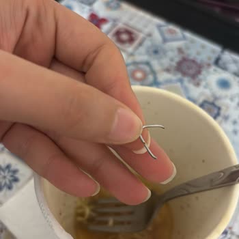 İndomie Noodle’da Metal Parçası Bulunması Tüketici Güvenliğini Tehdit Ediyor