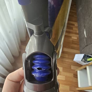 Garanti Kapsamındaki Lazerli Başlığın Yırtılması İçin Ücretsiz Değişim Talebi