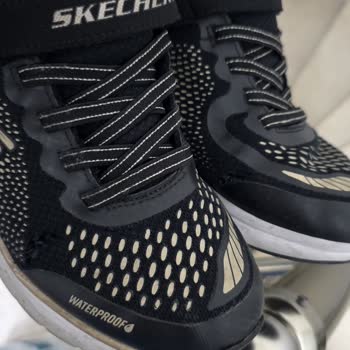 Skechers Çocuk Ayakkabıları 6 Ayda Parçalandı, Değişim Talebim Reddedildi
