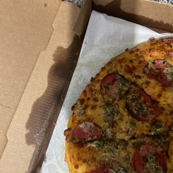 Teslimat Gecikmesi Ve Bozuk Pizza Nedeniyle Tam İade İsteği
