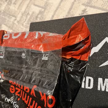 Boyner'den Eksik Tom Ford Oud Wood Parfüm Ve Açık Paket İddiası