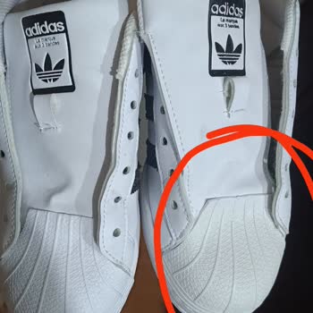 Adidas Superstar Ayakkabının İki Günde Sararması Ve Satıcıdan Yanıtsızlık
