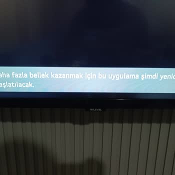 Garanti Kapsamındaki TV'de Sürekli Kapanma Ve Yetkili Servis Ücret İddiası