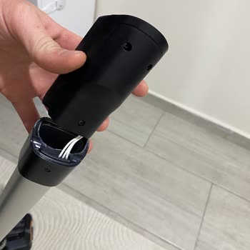 Philips SpeedPro Max XC7040 Süpürgenin Borusu Kısa Sürede Kırıldı