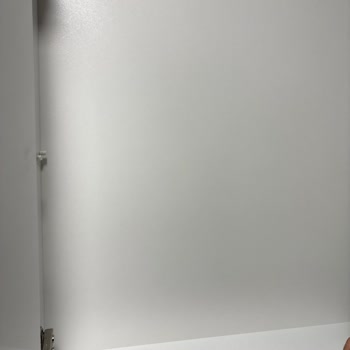 Bauhaus Banyo Dolabında Kapak Deformasyonu Ve Raf Eksikliği