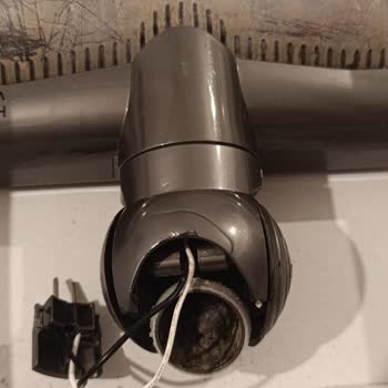 Dyson V8 Süpürgemde Tekrarlayan Arızalar Ve Yetersiz Servis