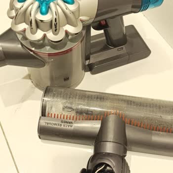 Dyson V8 Süpürgemde Tekrarlayan Arızalar Ve Yetersiz Servis