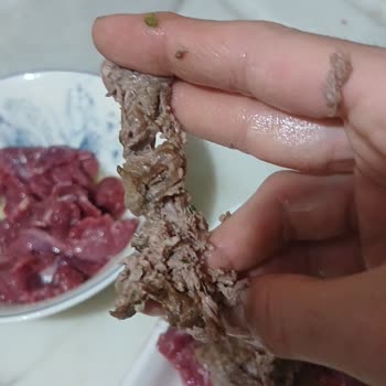 Kesilemez Ve Sakız Gibi Yapıda Dana Antrikot Üzerine Şikayet