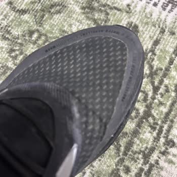Orijinal Dediği Adidas Ultraboost Ayakkabısında Erken Aşınma Ve Ücretsiz Değişim Talebi