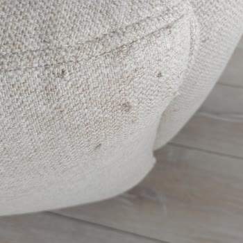 Kedime Dayanıklı Olmadığı Söylenen Kumaşın Hızlı Bozulması Ve Değişim Talebi