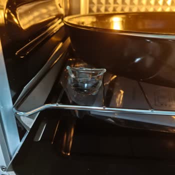 Garanti Kapsamında Kırık Fırın Lambasının Ücretsiz Gönderilmesi Talebi