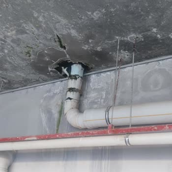 Sur Yapı Antalya’da Çözülmeyen İnşaat Sorunları Ve Yüksek Aidatlar