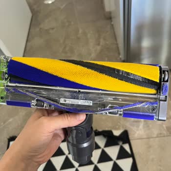 Dyson V15 Süpürge Başlık Lastiği Garanti Kapsamı Dışı