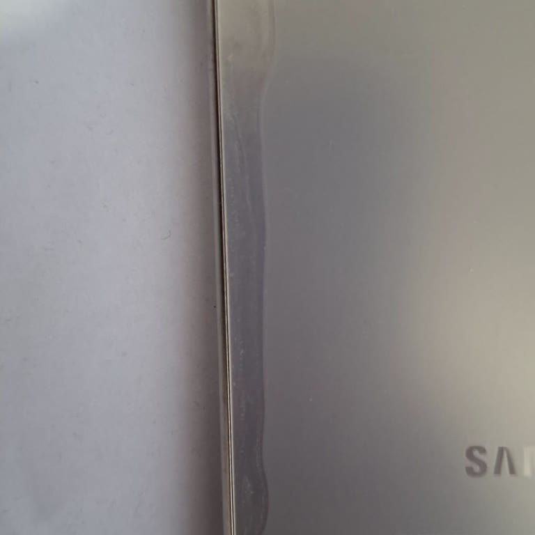 Samsung Galaxy S24 Ultra Arka Kapak Deformasyonu Garantili Değişim Talebi