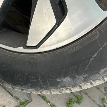 Falken Euroall Season Lastiklerinde Yanak Atması Ve Ücretsiz Değişim Talebi