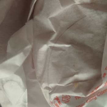 Burger King Maç Menüsü İçinde Kıl Çıktı, Yemeksepeti İade Reddetti