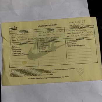 Nike Tech Ceketlerde Kısa Sürede Renk Solması Ve Kalite Sorunu