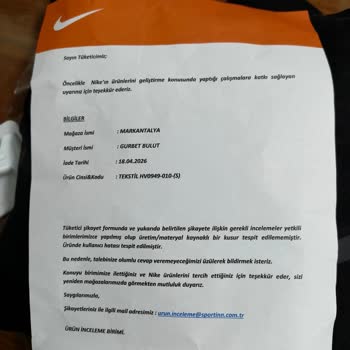 Nike Tech Ceketlerde Kısa Sürede Renk Solması Ve Kalite Sorunu