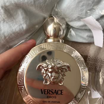 Beymen Uygulamasından Alınan Versace Eros Parfümünün Sahte Olduğu Şikayet