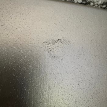 Defolu Koltuk Takımı Tesliminde Gecikme Ve Çözüm Eksikliği