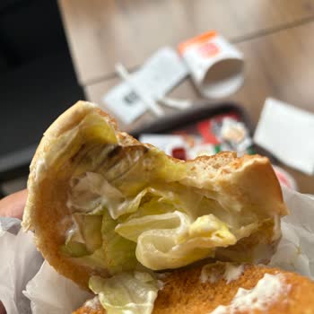 Hijyen Ve Gıda Güvenliği Sorunları Burger King Esenyurt Şubesinde