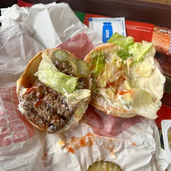 Hijyen Ve Gıda Güvenliği Sorunları Burger King Esenyurt Şubesinde