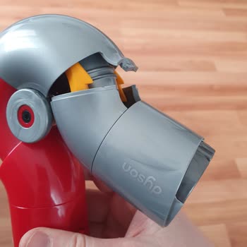 Dyson V12 Absolute Mobilya Altı Adaptörünün Garanti Dışı Kırılması