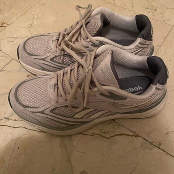 Reebok Ayakkabımda Şiddetli Ağrı, Değişim Talebim Reddedildi