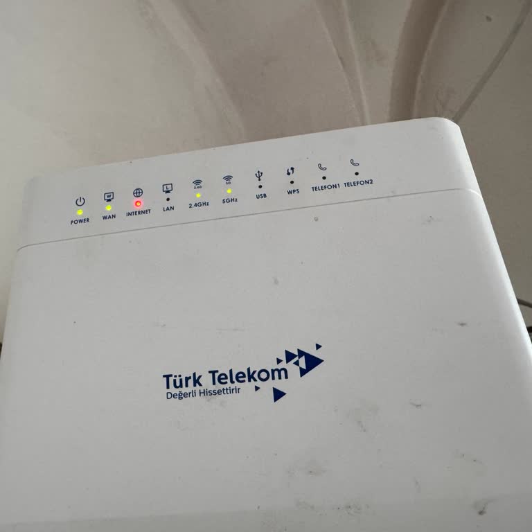 Yunak Mahallesinde Fiber İnternet Kesintisi Ve Fatura İade Talebi