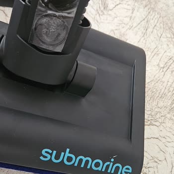 Dyson Submarine Başlığındaki Fabrikadan Gelen Çizik İçin Değişim İsteği