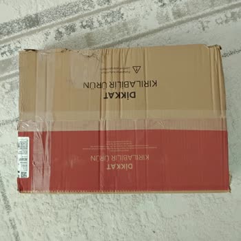 Kargo Kutusu Yırtık Ve Yastık Kılıfı Eksik