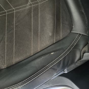 Yeni Opel Grandland Deri Koltuğunda Solma Ve Yırtılma Garanti Reddi