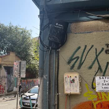 Fiber Çalışmalarının Görüntü Kirliliği Ve Düzensiz Kablolama Şikayeti