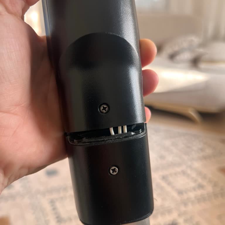 Philips Speed Pro Süpürgenin Boru Eklemi Çabuk Kırıldı Ücretsiz Değişim İstiyorum