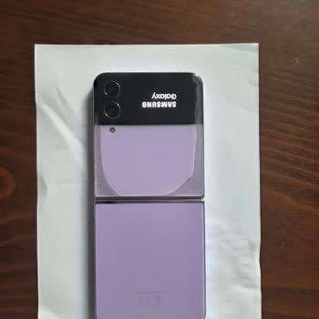Samsung Z Flip 4 Ekran Ve Menteşe Arızasına Karşı Sigorta Ve Vatan Bilgisayar’ın Çözüm Eksikliği